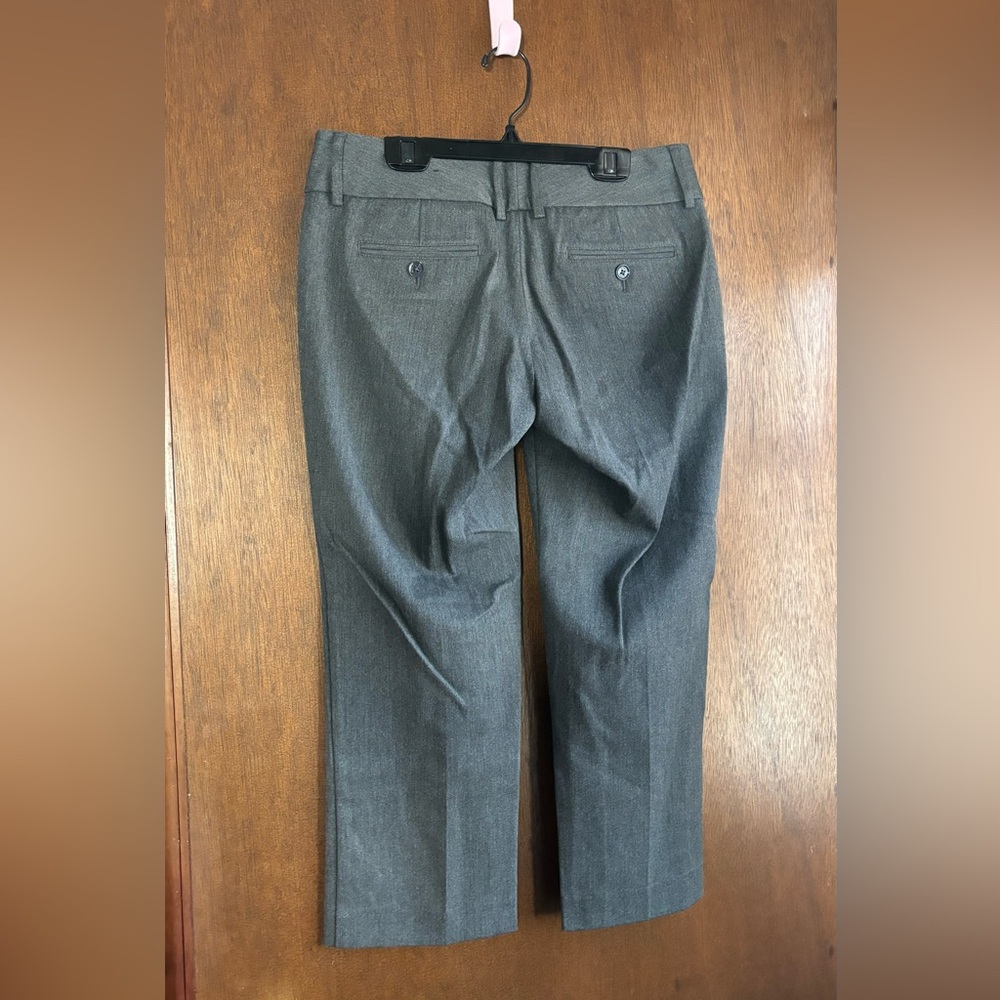 Express sz2 gray cropped trousers with 2 slit front and 2 buttoned pockets - Picture 3 of 9